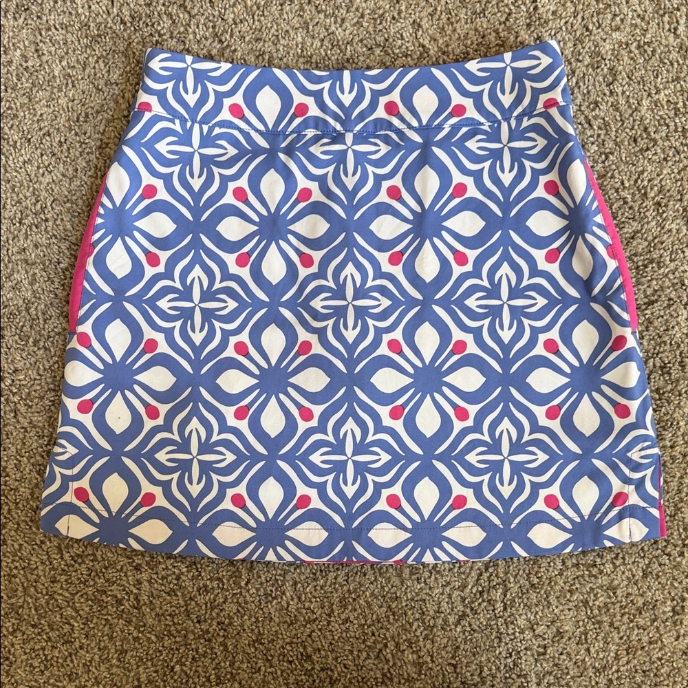 Vineyard Vines Blue and White Mini Skirt with Pink Trim size 00